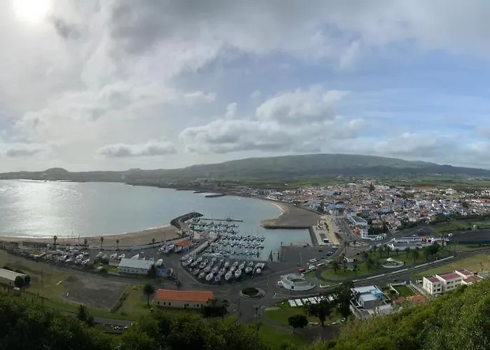 Casa Do Caminho * Praia da Vitória